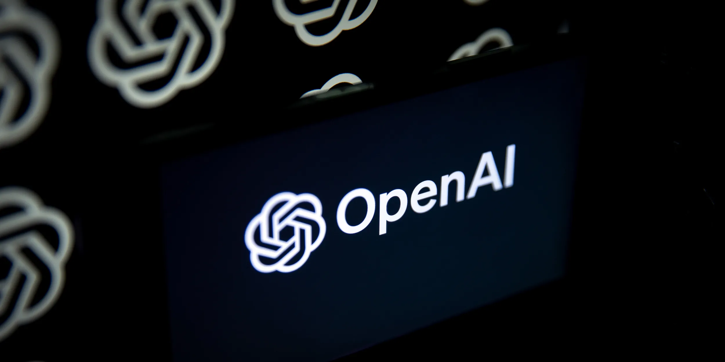 OpenAI presenta Deep Research, un modello avanzato di intelligenza artificiale