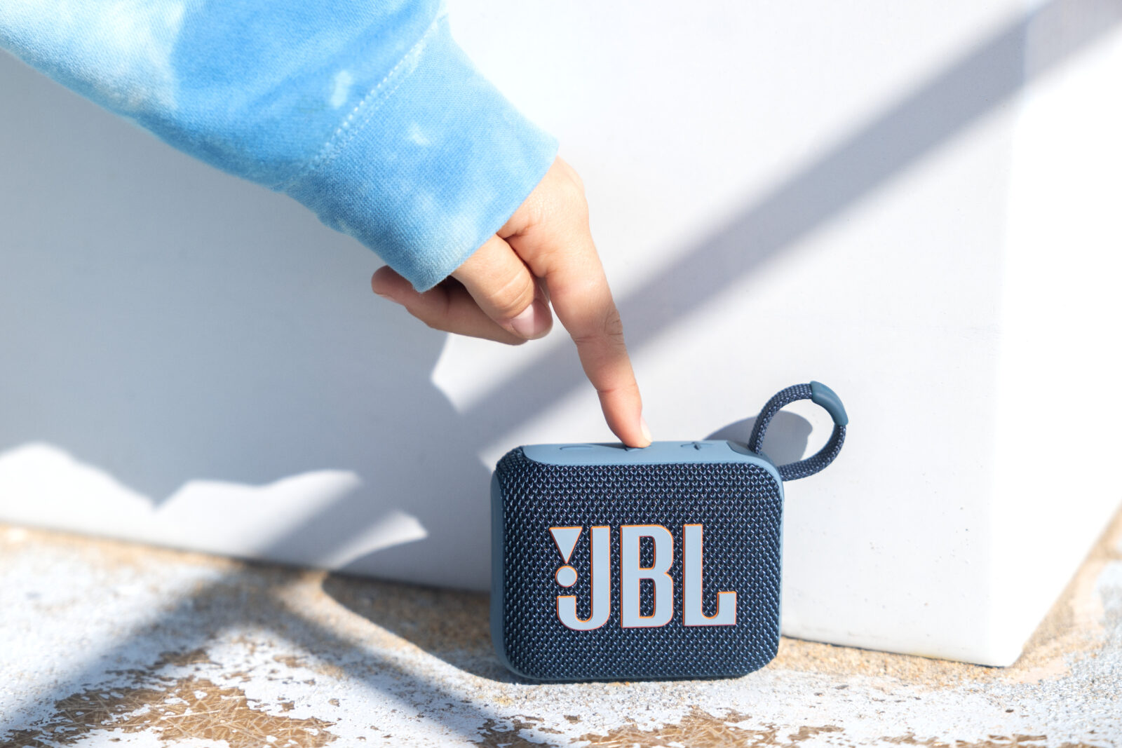 JBL