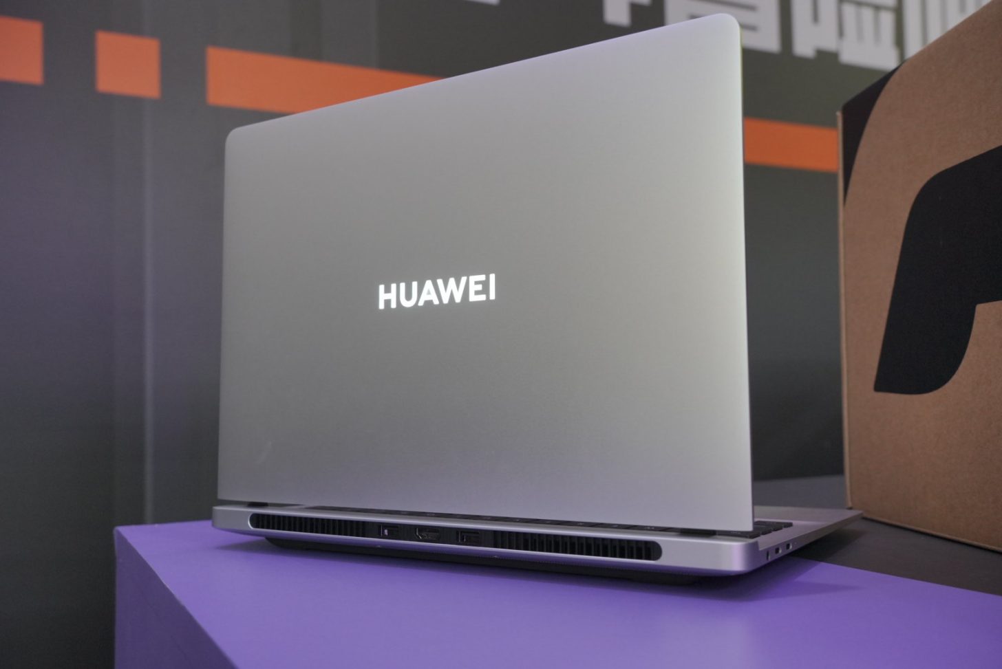 Huawei Matebook GT 14