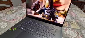 ASUS ROG Zephyrus G16