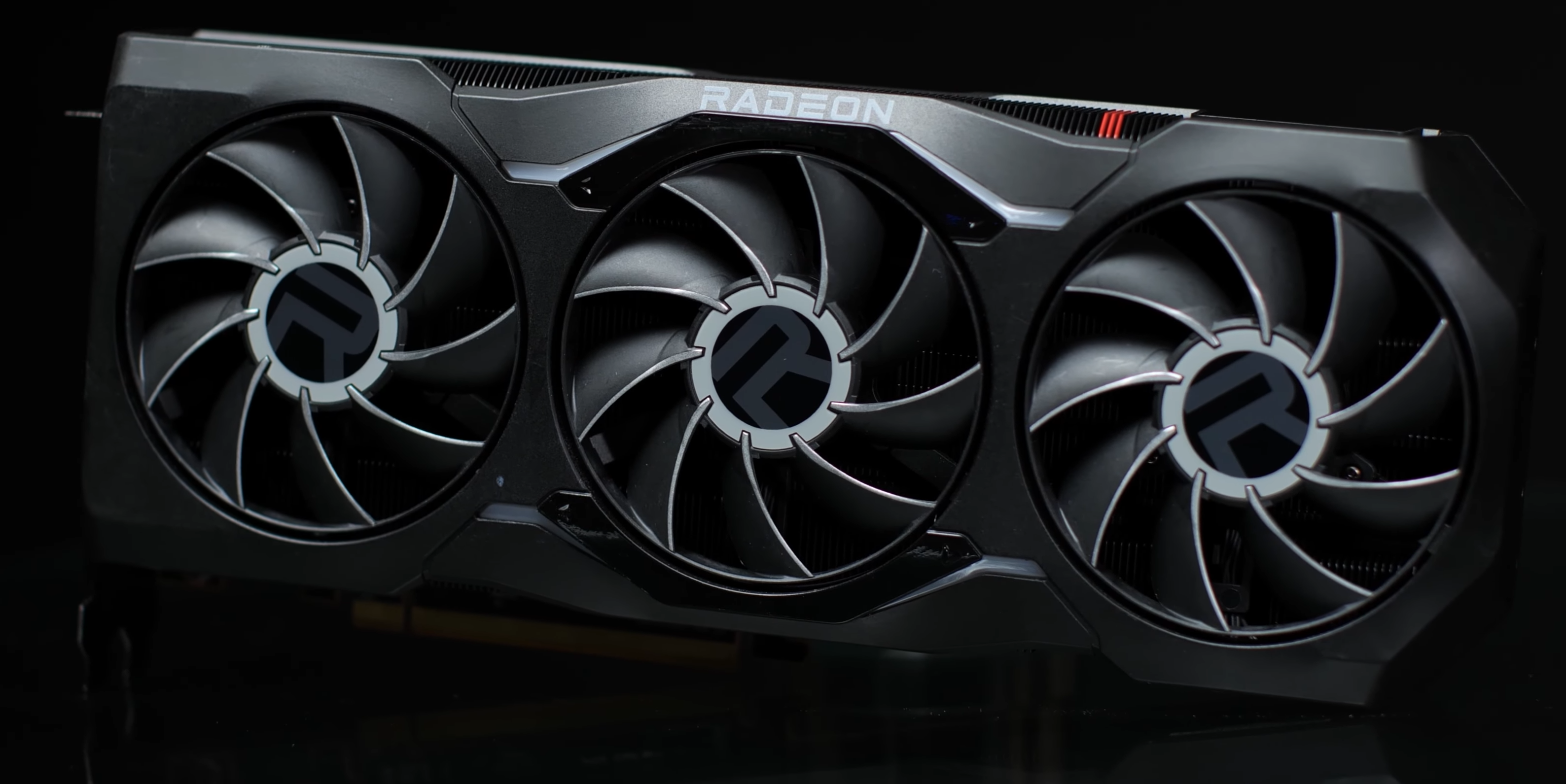 AMD aggiunge alla suite di strumenti per sviluppatori Radeon il supporto per le GPU della serie RX 9070