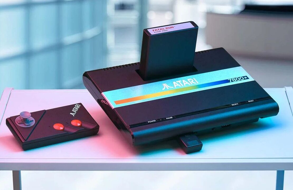 ATARI 7800+