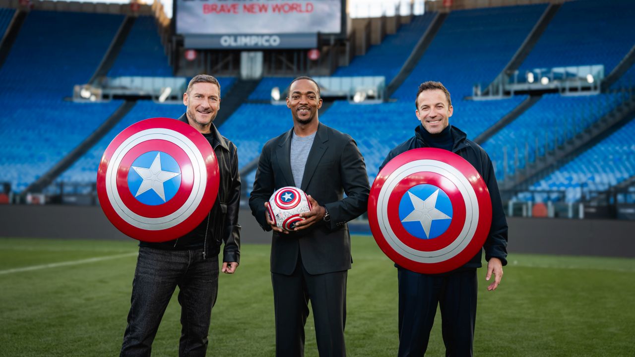 Captain America Brave New World: gag reel dallo spot con Totti e Del Piero